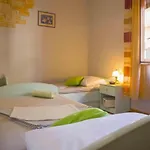 Milna 8896b Apartamento *